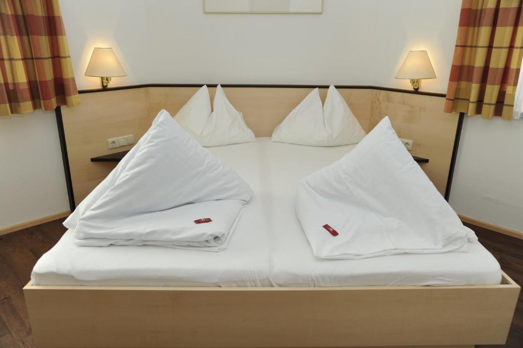 Hotel Alpina Клайнарл Екстериор снимка